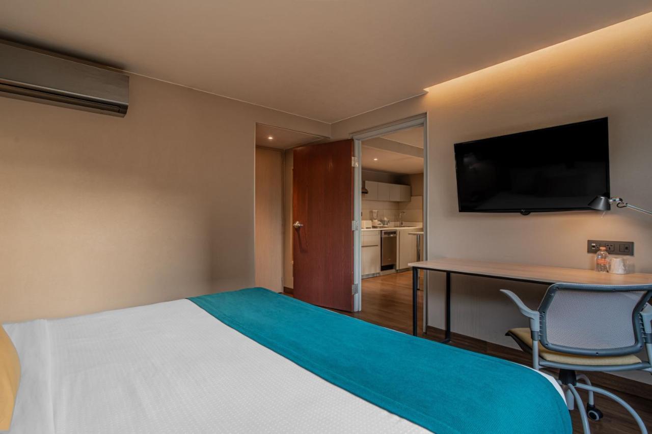 City Express Suites By Marriott Querétaro Extérieur photo