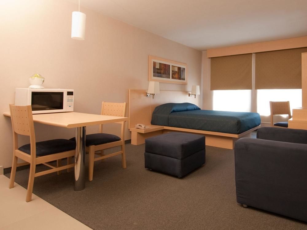 City Express Suites By Marriott Querétaro Extérieur photo